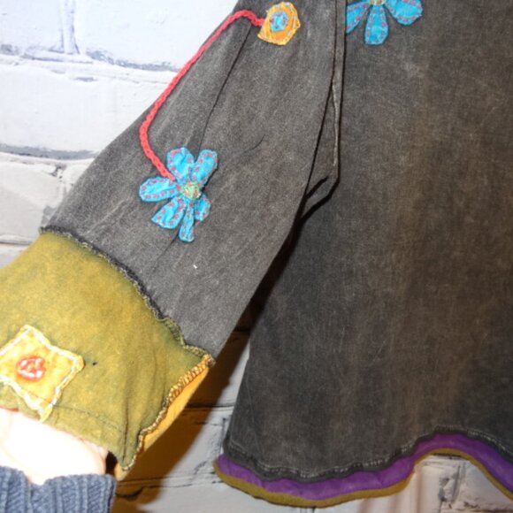 Rising International Colorful Long Sleeve Tunic w/Decorative Floral Work - Picture 4 of 6